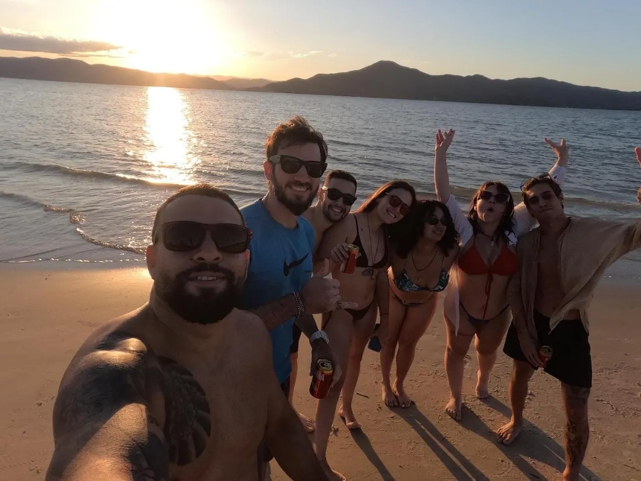 Nomades Beach - Adventure Hostels & Coworking Florianópolis