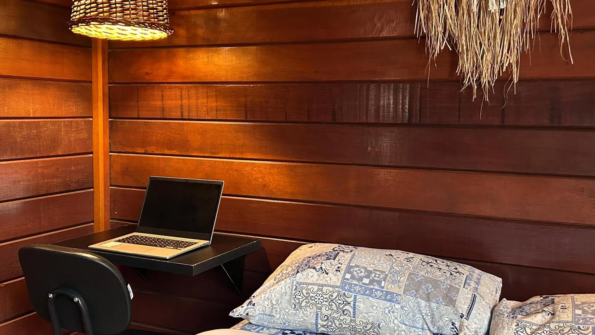 Nomades Beach - Adventure Hostels & Coworking Florianopolis